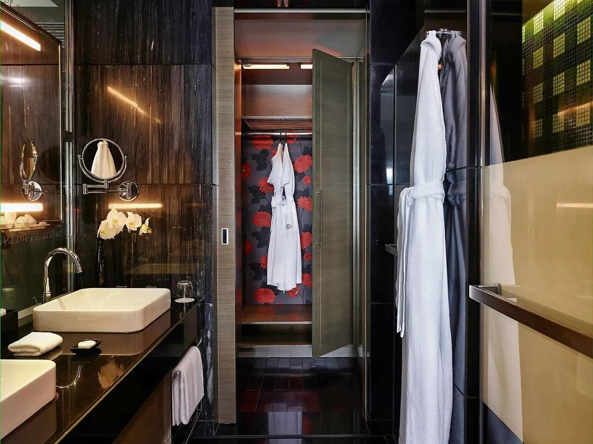 Отель Sofitel Saigon Plaza Хошимин 5*,  Вьетнам
