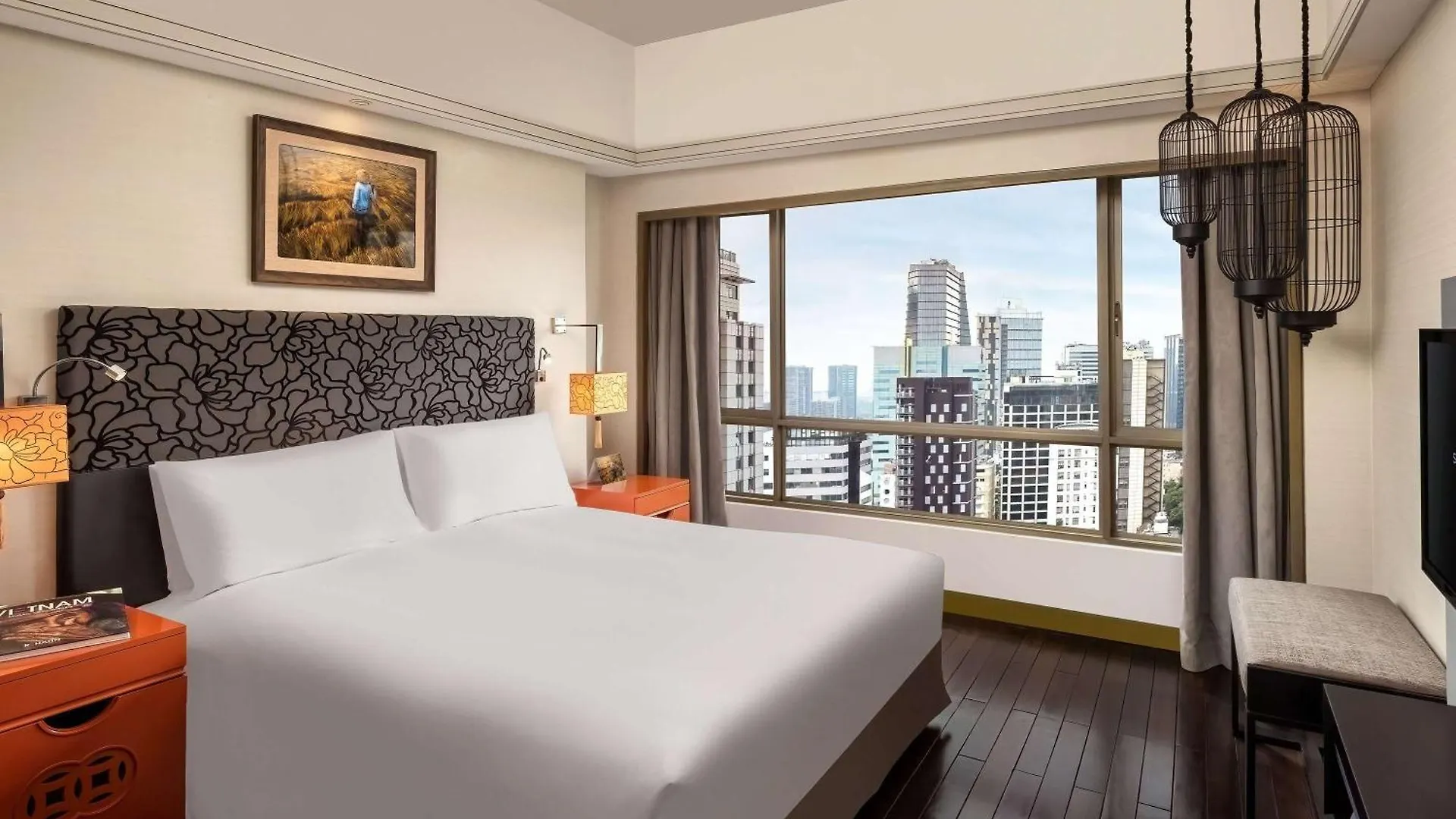Отель Sofitel Saigon Plaza Хошимин